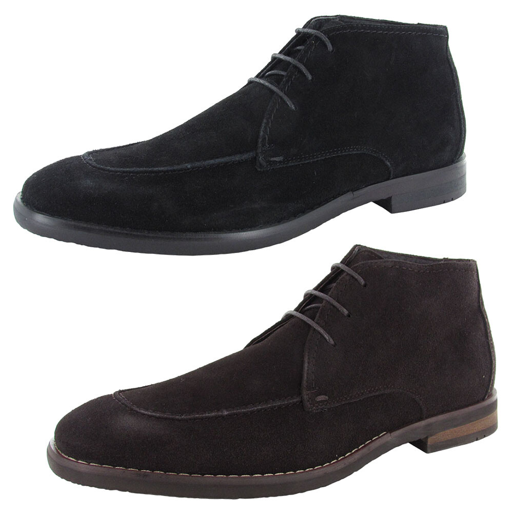 robert wayne chukka boots