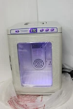 BENCHMARK SCIENTIFIC  MINI DIGITAL INCUBATOR MODEL H2200-H EW-03608