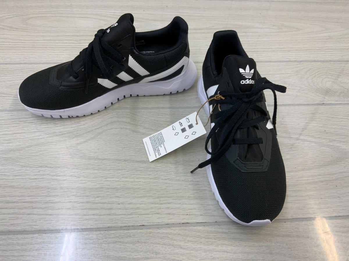 Adidas store size 4