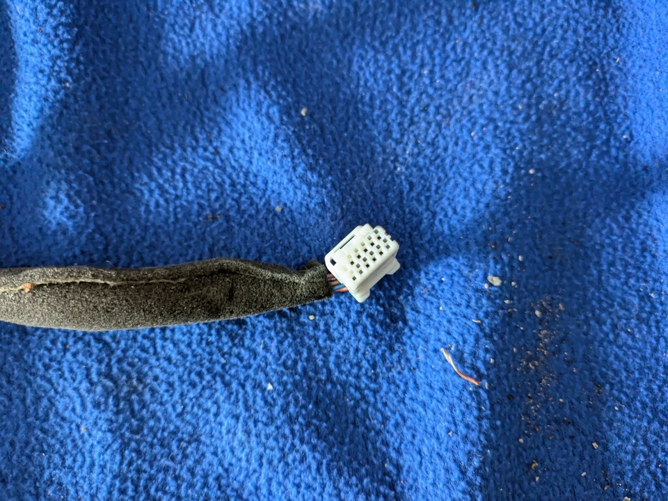 日产英菲尼迪 FX35 FX37 FX50 QX70 线束灯单元 96997-1CD0A shfiter — 第 4/4 张图片