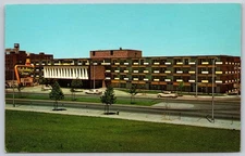 Vintage Holiday Inn Capitol Hill Nashville TN Linen Postcard 1960s AA49