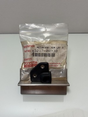 1x Original Toyota Verdeckhaken Verriegelung Rechts Paseo Cabrio OEM 63217-0W030