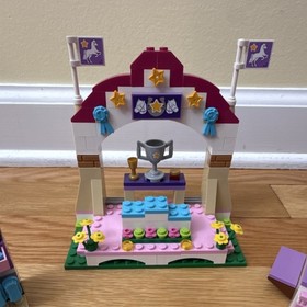 LEGO Friends Heartlake Horse Show 41057 (Complete Set! - Includes Horses)