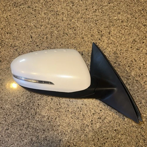 2011 2012 2013 2014 2015 Kia Optima Passenger Power Mirror Paint Code SWP OEM 