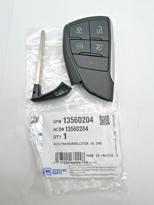 Genuine GM Smart Key Fob Remote Transmitter 13560204  w/KEY