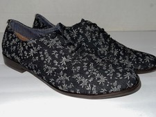 Toms Lace Up Black  Flowers Oxford Loafers Low Heel shoes Women’s size 5