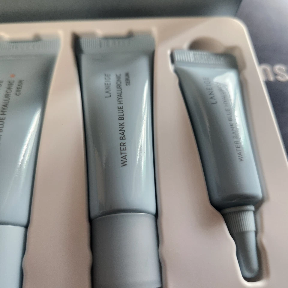 Laneige Water Bank BLUE HYALURONIC 5STEP ESSENTIAL KIT FOR Normal to Day skin - Image 4 of 4