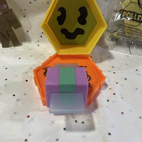 Bee Swarm Simulator Mini Series 1 Gummy Bee Mythic/rare - 第 4/7 張圖片