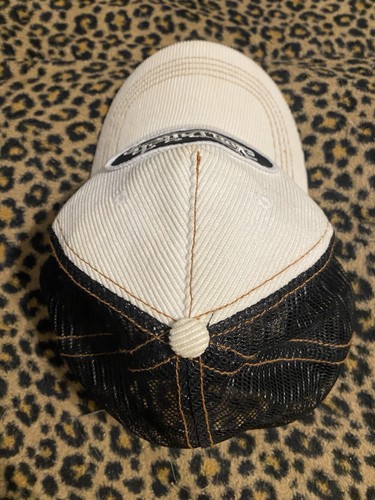 Vintage Rare Von Dutch Mesh Snapback Trucker Hat Cap White Cream Black Corduroy - Picture 3 of 12