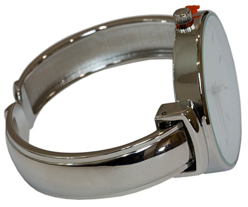 Blekon Collections Womens Elegant Big Dial Silver Stanless Steel Back Cuff Watch - Picture 3 of 10
