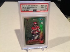 2019 Donruss Football - NICKNAME -PATRICK MAHOMES - “SHOWTIME”  POP 5 PSA 10