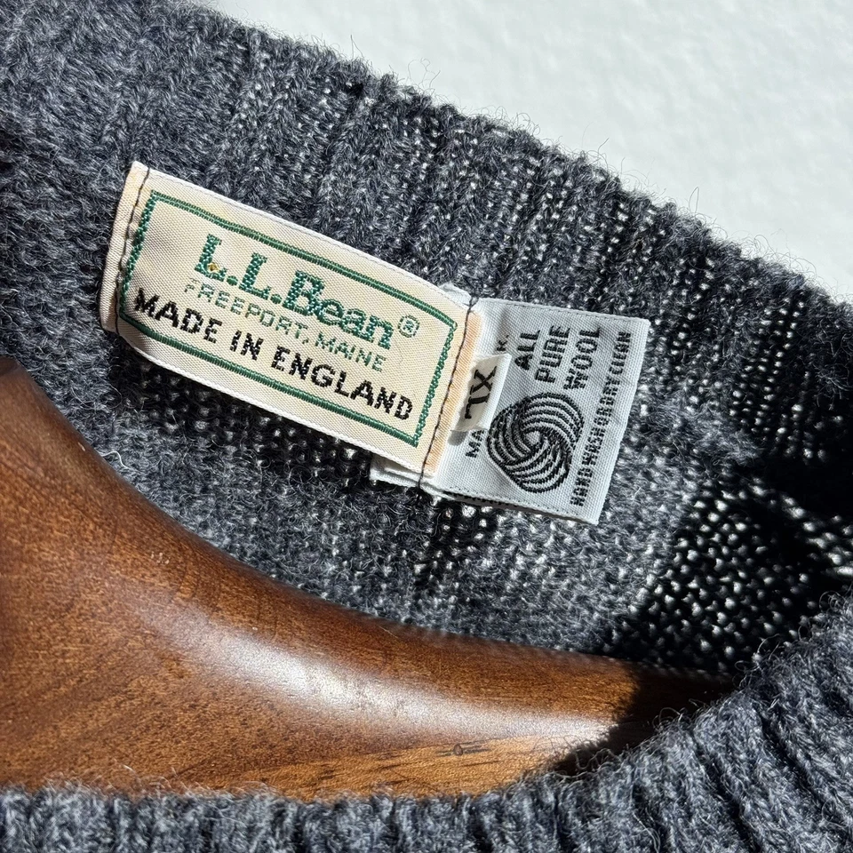 L.L. Bean Men’s XL Vintage 100% Pure Wool Sweater Gray Made in England Crewneck - Image 2 of 4