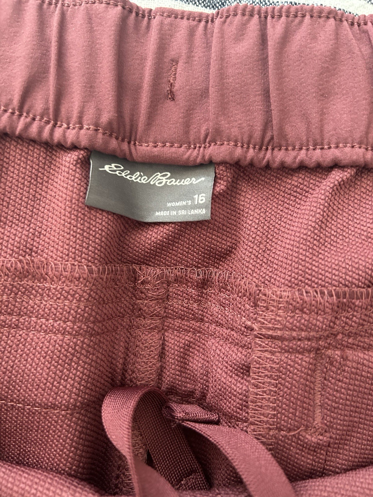 NWT Eddie Bauer Burgundy Athletic Hiking Pull-On Shorts Sz 16 Outdoor Stretch image 7