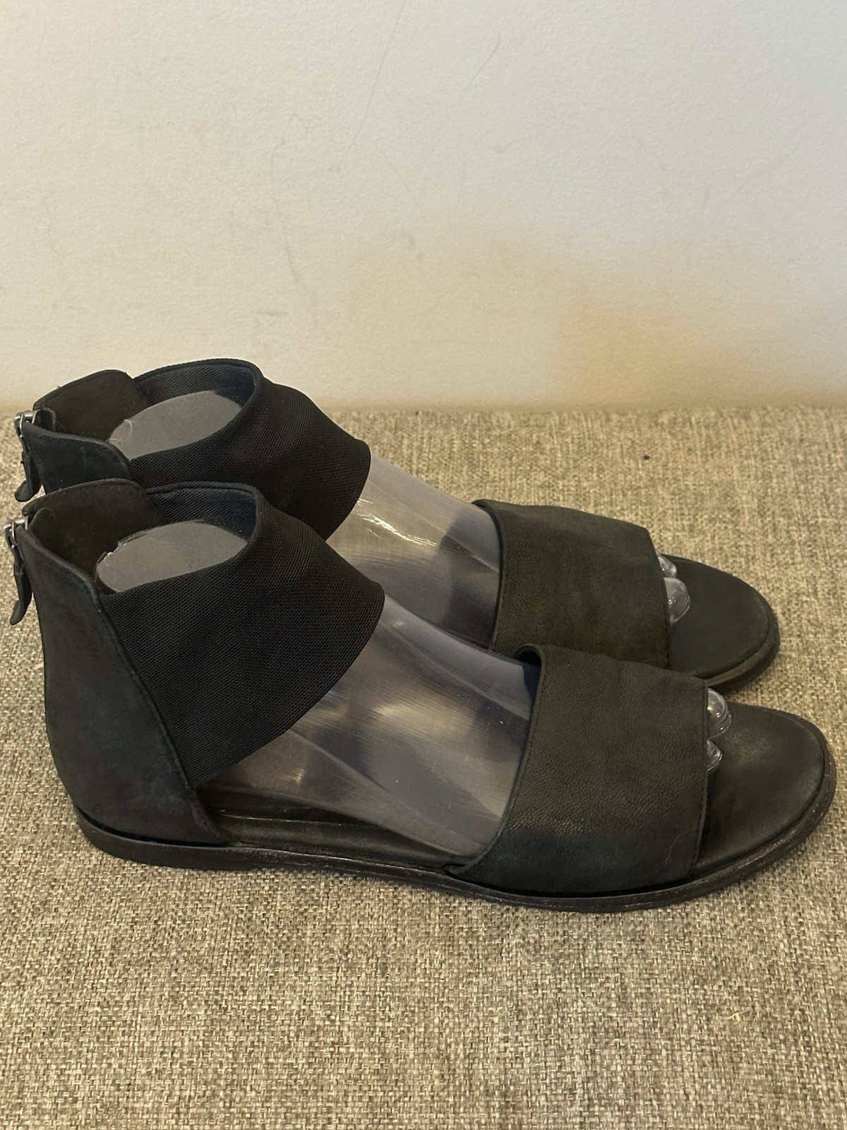 Eileen Fisher Spree Black Leather Ankle Strap Sandals Size 8