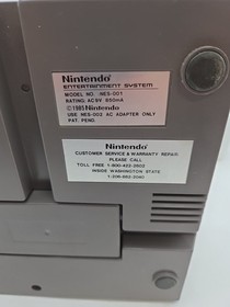 Nintendo NES Action Set Home Console White Gray Retro Classic Gaming System