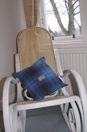 Handmade 13" Blue Tartan Harris Tweed Cushion - Picture 3 of 4