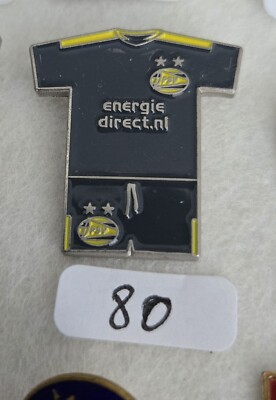 PSV EINDHOVEN 2017/18 Auswärtstrikot  Fussball   Pin / Pins *aus Sammlung* 16897