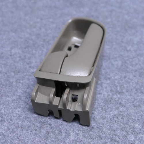 2004-2010 Toyota Sienna LH Driver Front Interior Door Handle FC41 Taupe 76901 - Picture 3 of 4