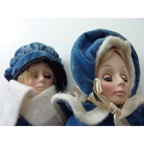 Vintage Eff an Bee 2pc Doll Winter Skating - Picture 7 of 7
