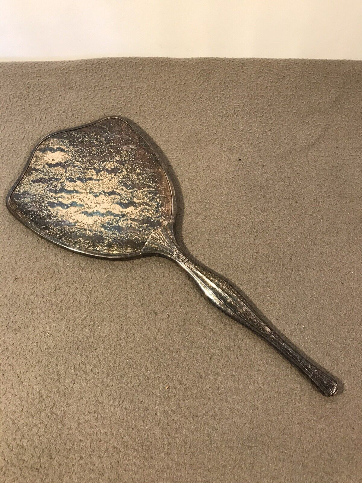 Picture 4 of 12