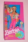 1991 Barbie Ski Fun Doll Vintage #7511 Mattel skiing pink snow suit in box nrfb