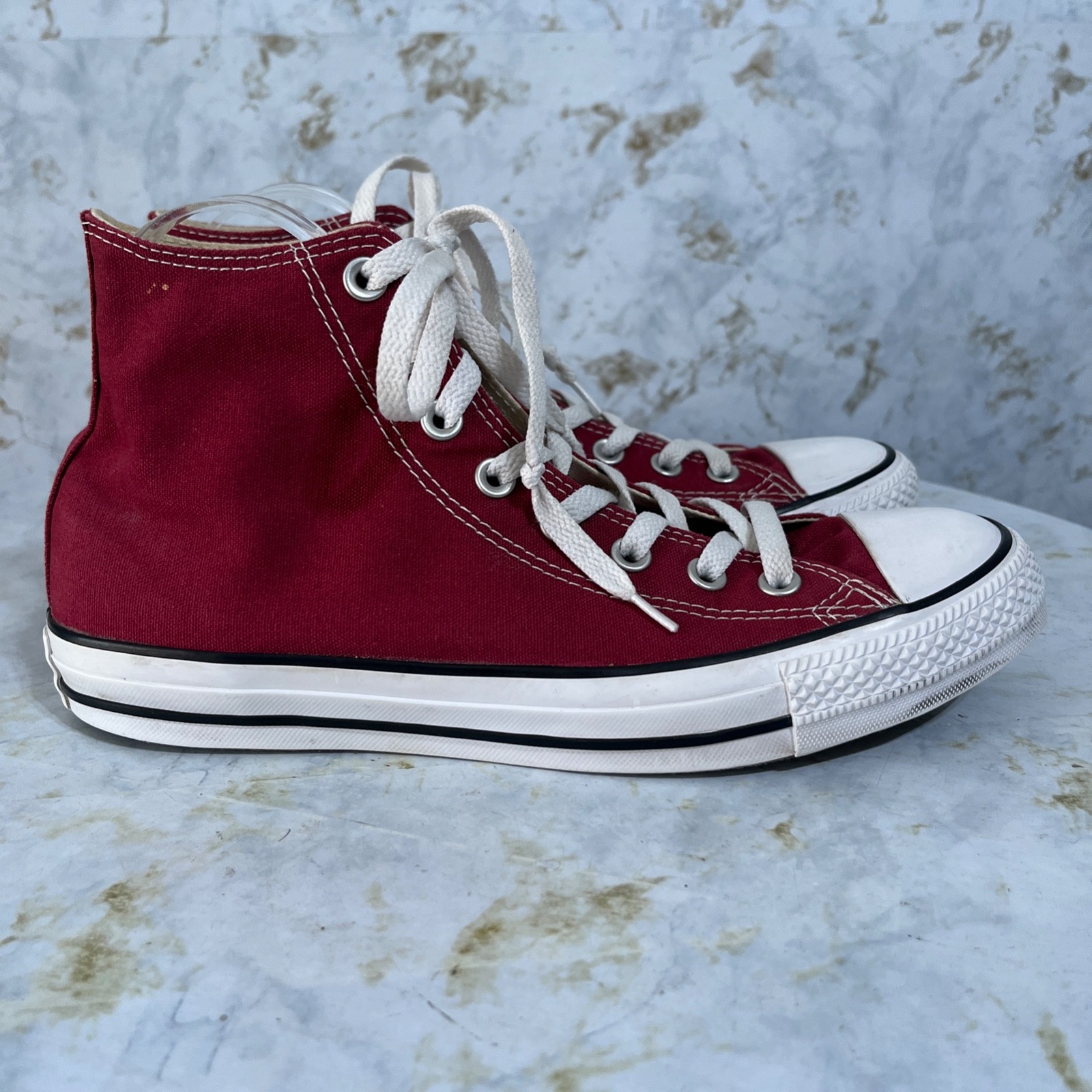 Converse All Star Chuck Taylor Women's Size 10 Shoes Red Whi