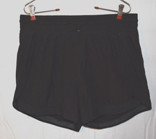 Women's DANSKIN Black Athletic Shorts Size M Knit Shorts Underneath