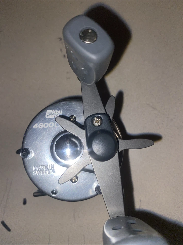Carrete de fundición de cebo Ambassadeur 4600 C3 como nuevo hecho en Suecia excelente estado Foto 2 de 4
