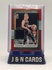 2025 Panini Donruss WNBA Courtney Vandersloot Jersey Series Relic Patch🔥🔥🔥