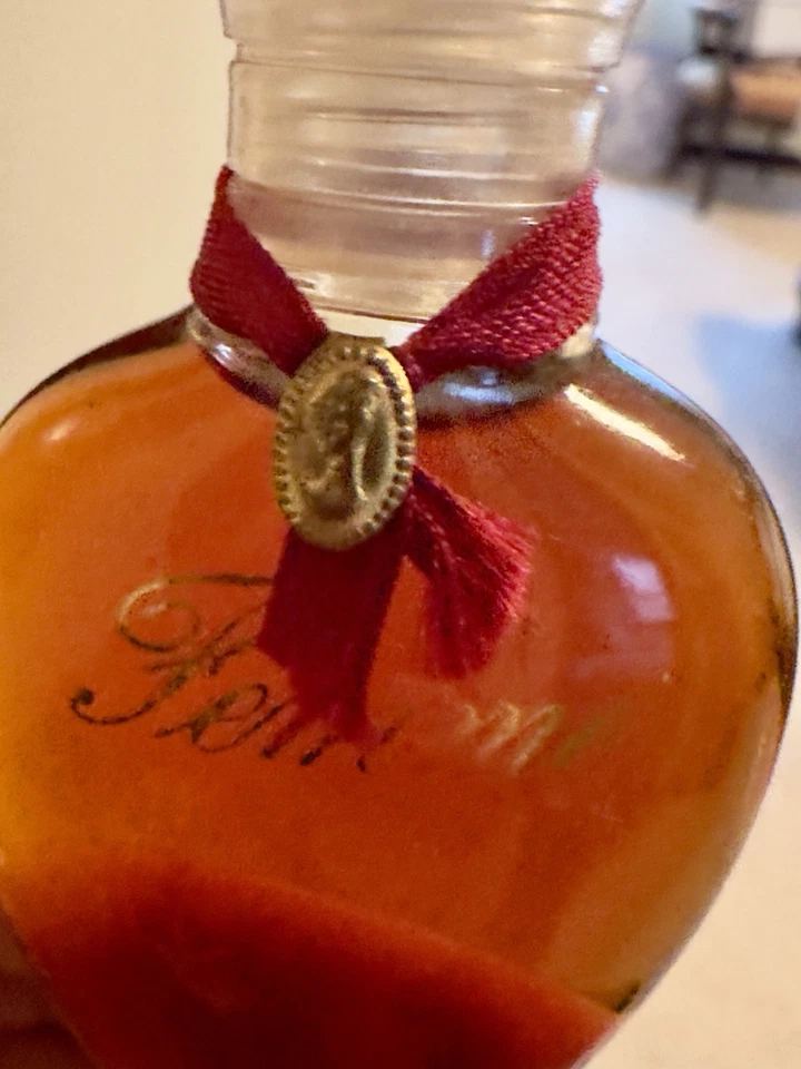 Marcel Rochas Mujer EDP Splash Para Mujer 2 OZ De Colección Años 60, No Sellado. Foto 4 de 4