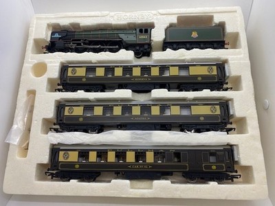 HORNBY ''TORNADO PULLMAN'' ZUGPACKUNG - R3093 - OO Scale - OVP