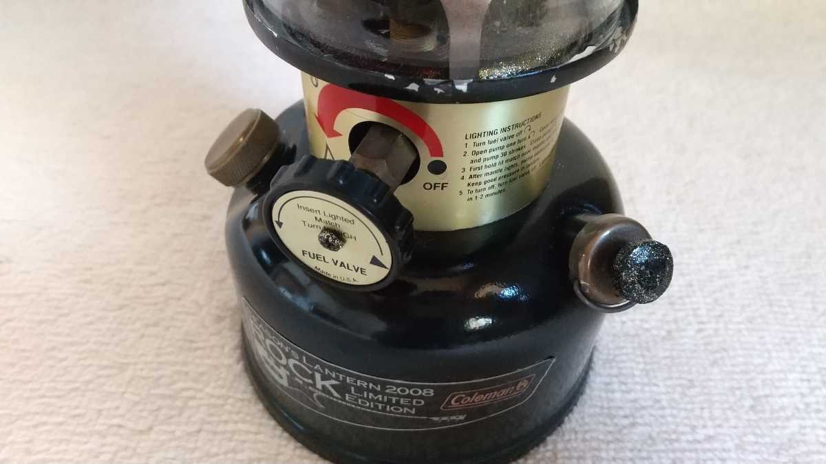 ライト・ランタン F45 COLEMAN SEASONS LANTERN 2008 ROCK Coleman Seasons Lantern 2008 Limited Edition Rock Black NEW