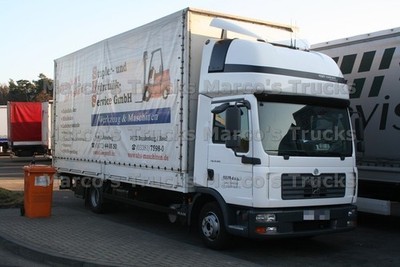 LKW Foto MAN TGL 8.180 Koffer LKW Österreich weiß Stapler- und Hydraulik- #b8dt