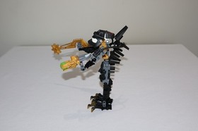 LEGO BIONICLE PIRAKA # 8900 REIDAK COMPLETE BUILD w/  1 ZAMOR SPHERE 2006