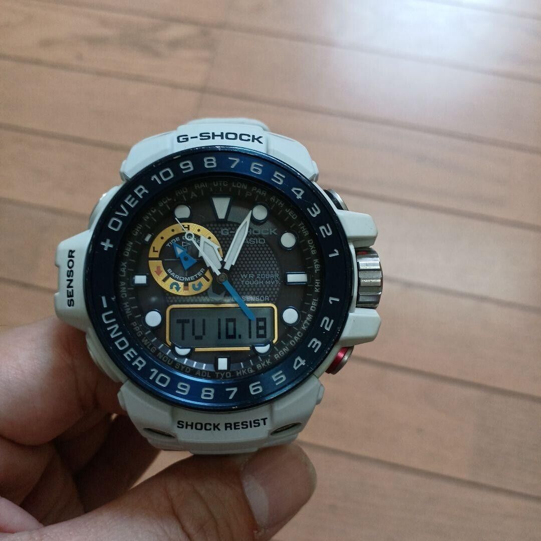 G-SHOCK ジーショック CASIO GWN-1000E-8 ガルフマスター