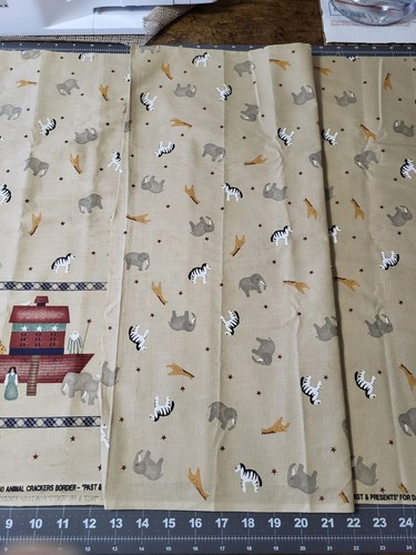 Vintage Daisy Kingdom Animal Crackers Border 1994 Fabric SOLD BY THE YARD - Picture 6 of 7