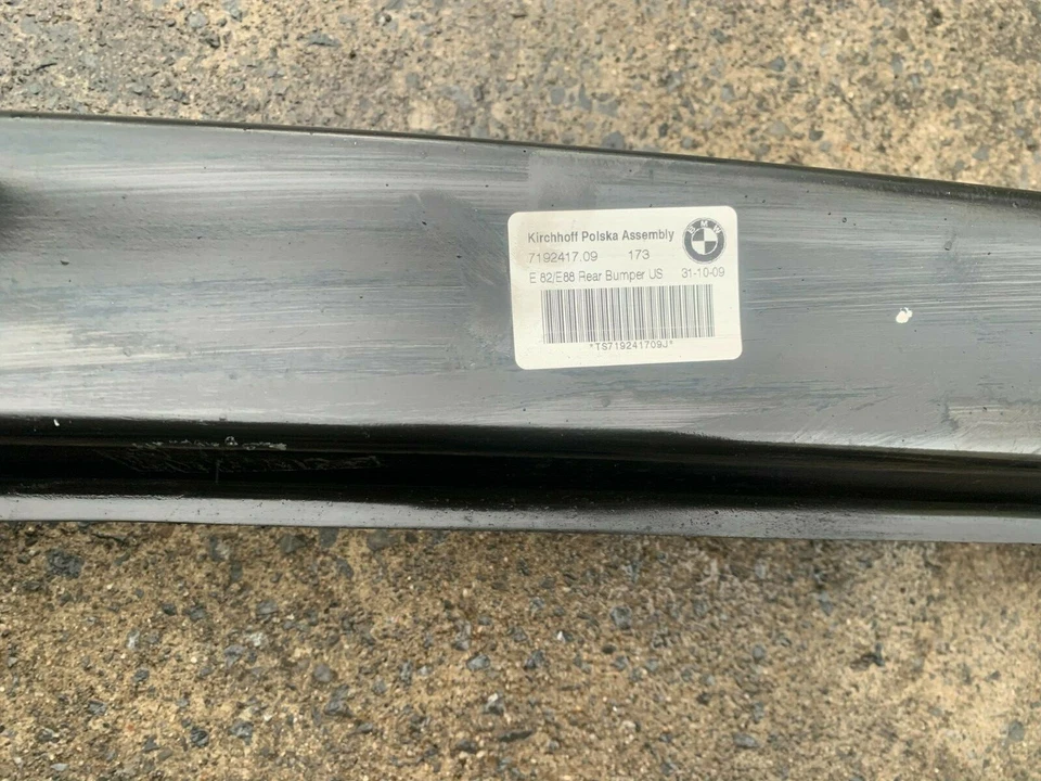  BMW 128I 135I 125I E88 OEM 08-13 REAR BUMPER REINFORCEMENT BAR - Image 3 of 4