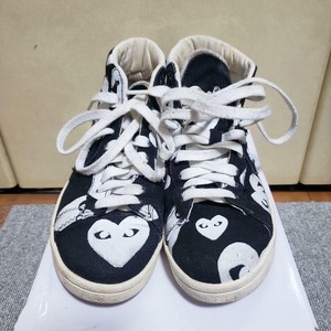 converse de cuero para mujer