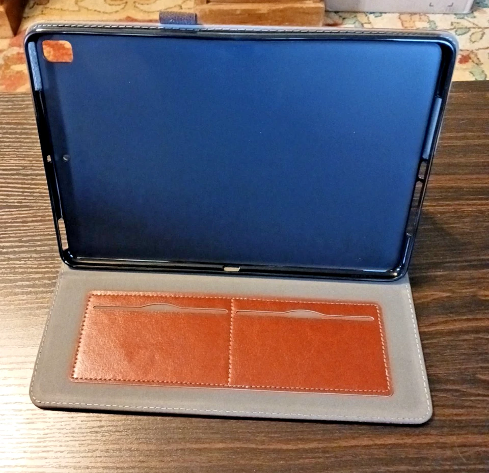 Apple ipad Air 3 Brown Folio Case - Image 4 of 4