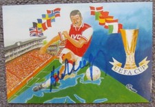 Arsenal fc.  ex Manager Arsene Wenger signed postcard  size 6x 4 inches