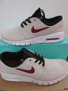 nike trainers.l