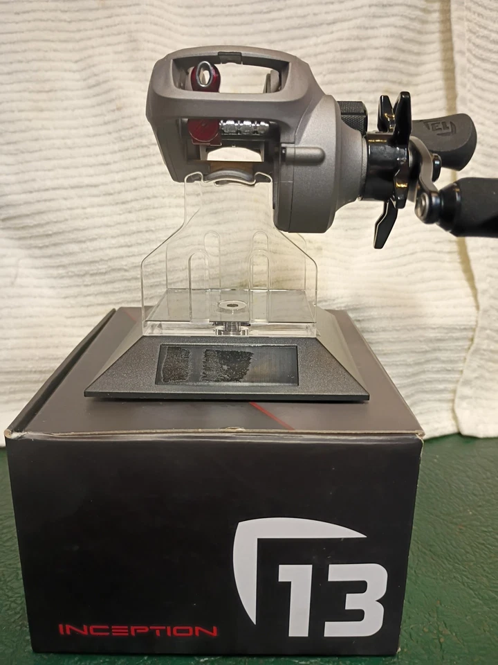 12 Fishing Inception Left Hand Baitcasting Reel - Image 2 of 4