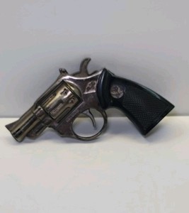 ​Vintage JS 38 Revolver Novelty Butane Lighter - Pocket Pistol Snub Nose