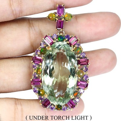 Gemsporium 925 Sterling Silber Anhänger Oval Grün Amethyst 45ct Feueropal