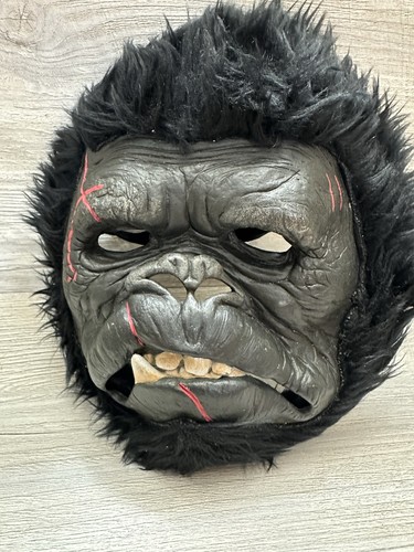 2005 Universal Studios King KONG gorilla mask Halloween play kids Playmates!!