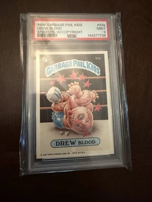 1986 GARBAGE PAIL KIDS STICKER WiTH COPYRIGHT #93a - DREW BLOOD PSA 9 MINT - Bild 1 von 2
