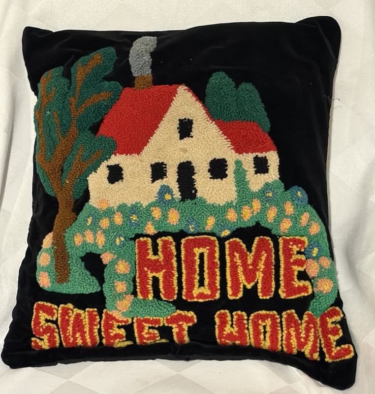 Vintage Pillow  Cottage w Home Sweet Home Handmade Hooked on black velvet 15x16”