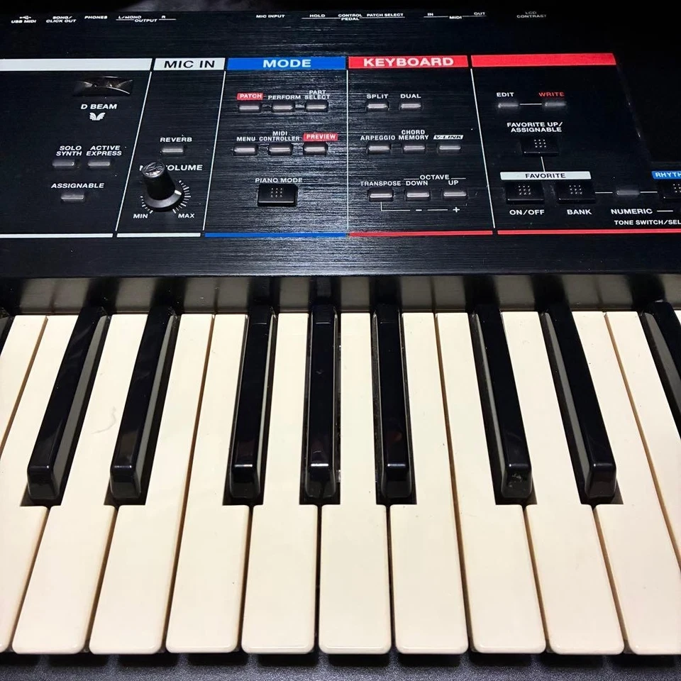 Roland JUNO-STAGE 76-Key Synthesizer Keyboard Tested Working - Image 4 of 4