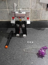 Maketoys Despotron MTRM-08 RE:Master *NOT* Transformers 3rd Party Megatron