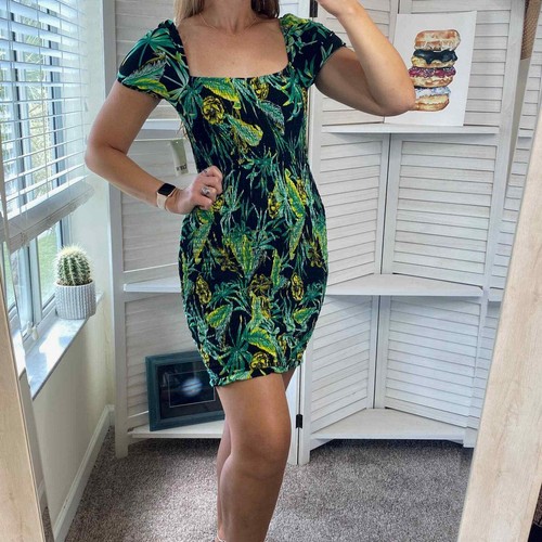 Bar III grüne Handfläche, tropisches Minikleid Größe Medium Neu mit Etikett - Bild 2 von 8